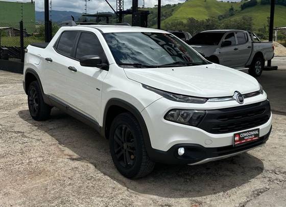 FIAT TORO 2.0 16V TURBO DIESEL FREEDOM MANUAL